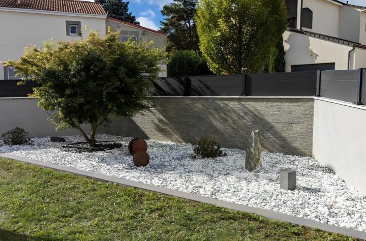 Magasin de produits d'horticulture, Riom