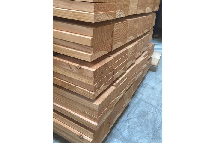 Lames de terrasse en douglas Puy-de-Dôme